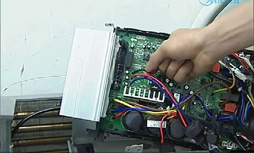 桥东美的空调电话是多少